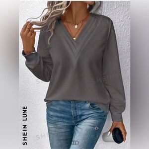 SHEIN LUNE Solid V Neck Sweatshirt - gray -large